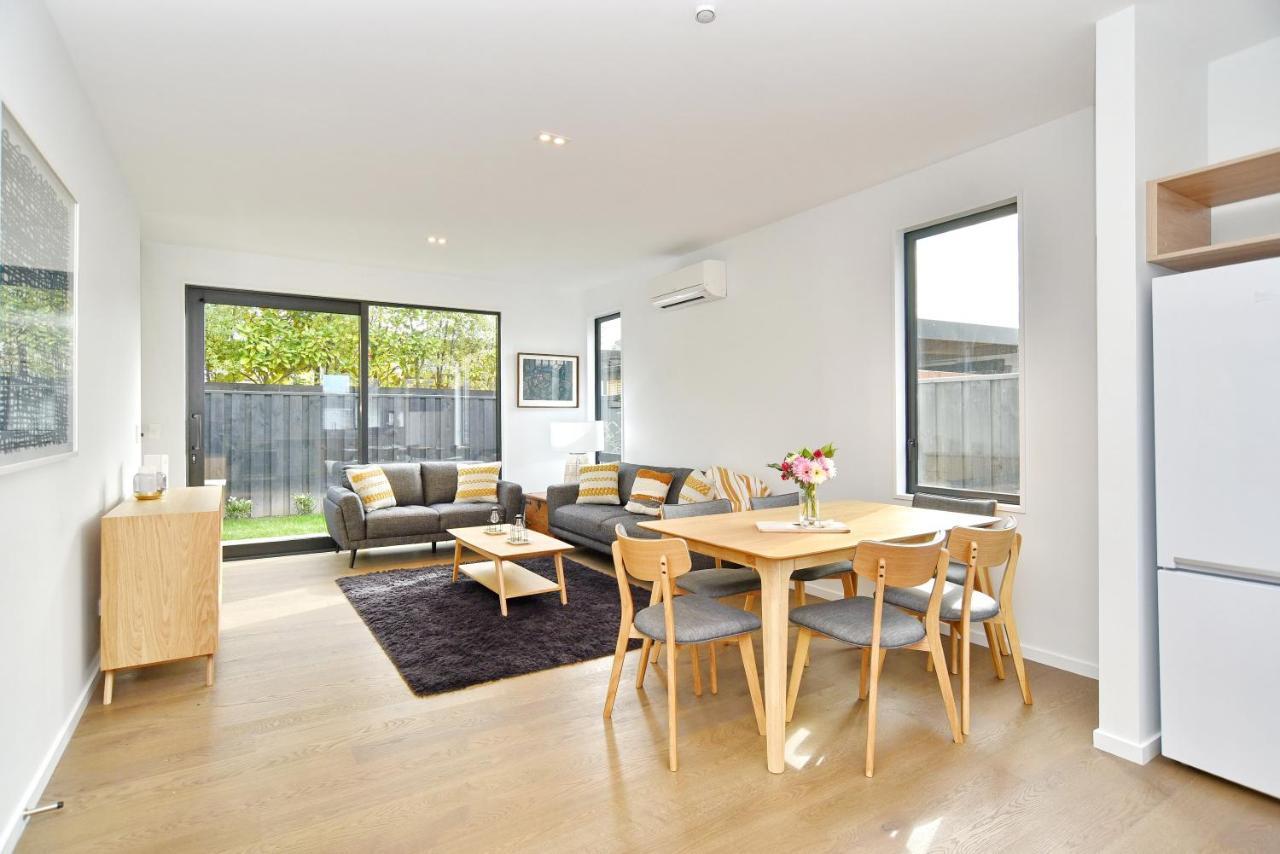 Salisbury Style - Modern - Homes Apartamento Christchurch